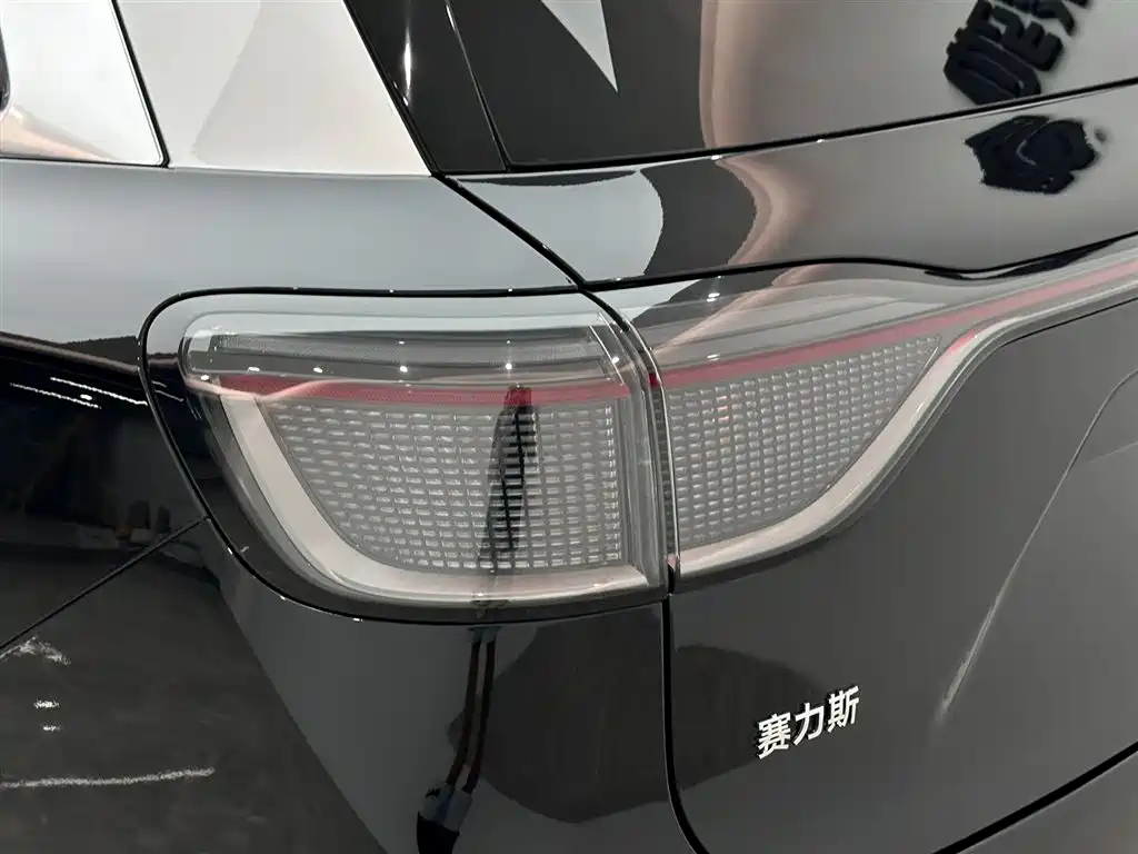 AITO M9 Aito M9 2024 Extended Range Ultra 42kWh 6-seater 2024 - thumbnail 23
