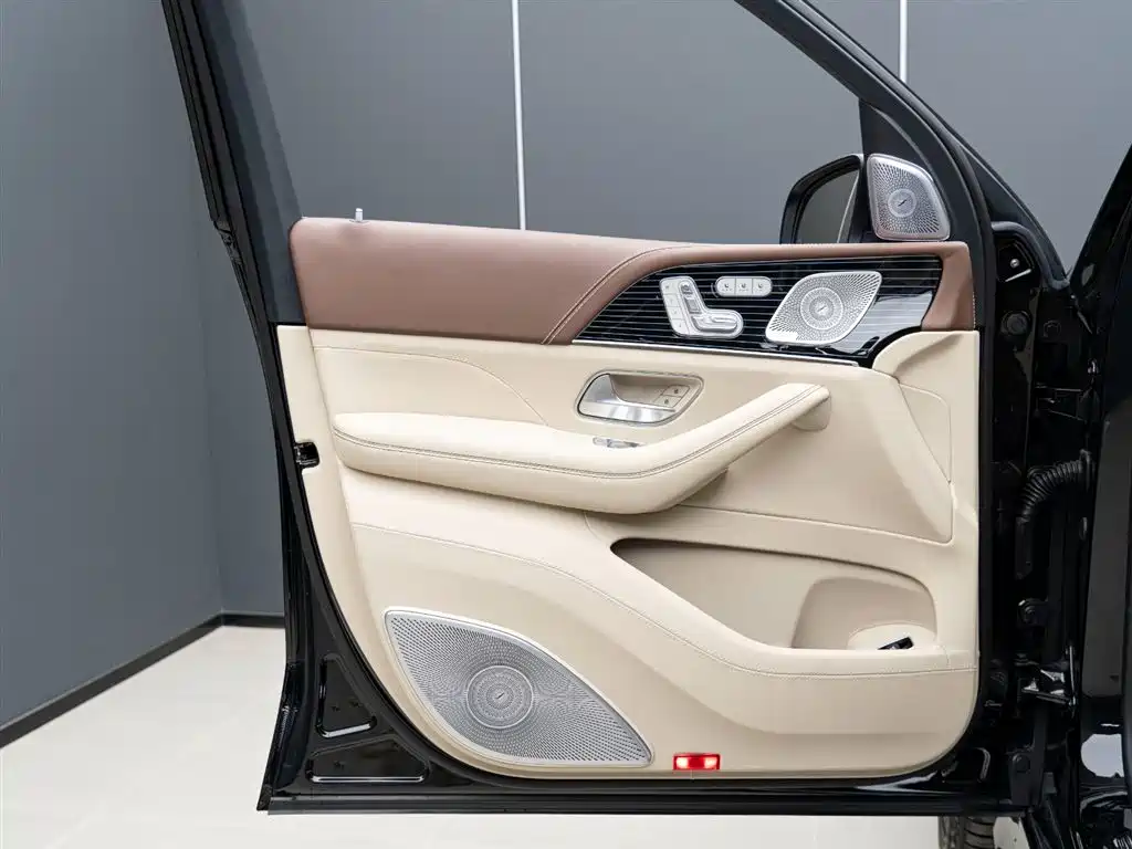 Mercedes-Benz Mercedes-Benz GLS 2025 GLS 450 4MATIC Fashion Edition 2024 - thumbnail 8