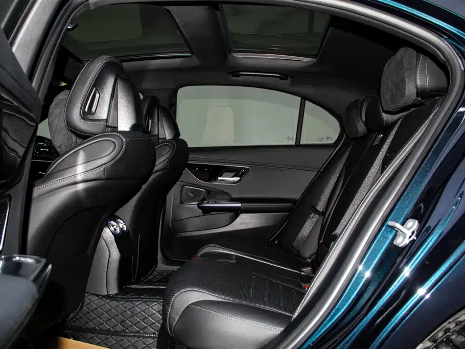 Mercedes-Benz Mercedes-Benz C-Class 2025 C 260 L Sport Edition 2025 - thumbnail 20