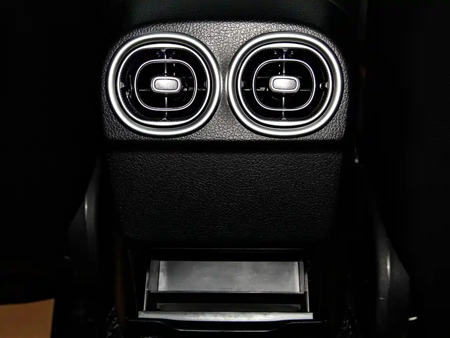 Mercedes-Benz Mercedes-Benz C-Class 2025 C 260 L Sport Edition 2025 - thumbnail 22