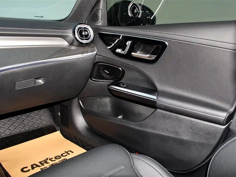 Mercedes-Benz Mercedes-Benz C-Class 2025 C 260 L Sport Edition 2025 - thumbnail 23