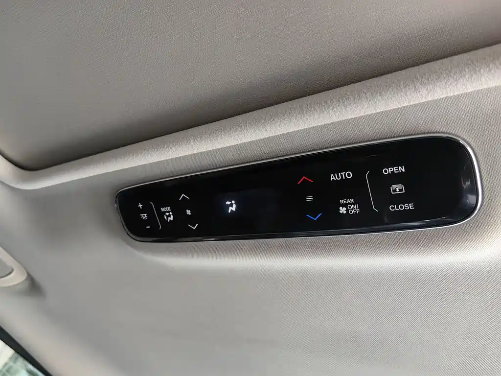 Honda Honda Elysion 2022 2.0L e:HEV Luxury Edition 2022 - thumbnail 9