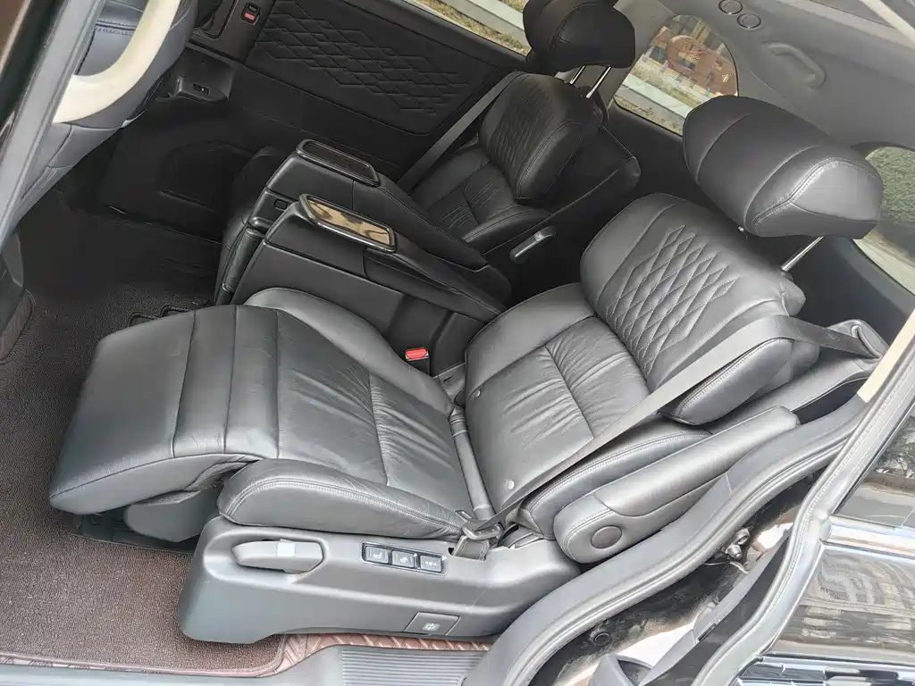 Honda Honda Elysion 2022 2.0L e:HEV Luxury Edition 2022 - thumbnail 22