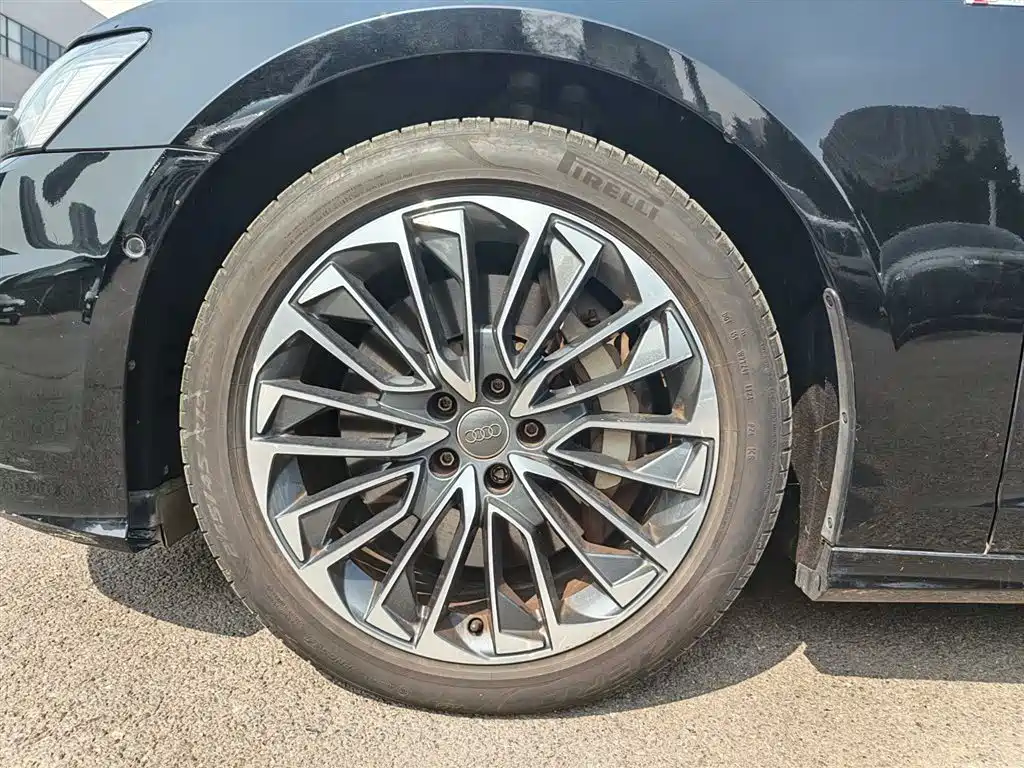 Audi Audi A6L e-tron 2020 55 TFSI e quattro 2021 - thumbnail 6