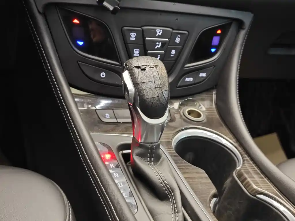 Buick Buick Envision Plus 2018 20T FWD Leading Edition 2018 - thumbnail 17