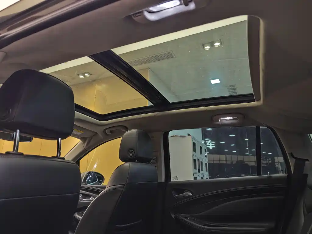 Buick Buick Envision Plus 2018 20T FWD Leading Edition 2018 - thumbnail 22
