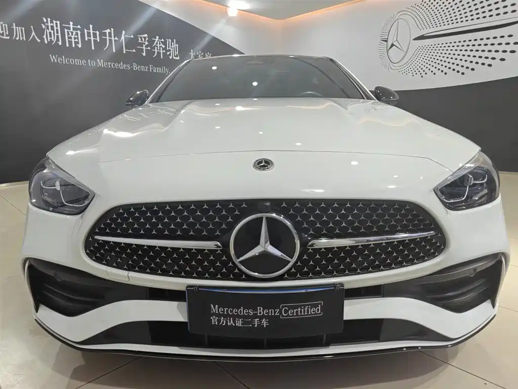 Mercedes-Benz Mercedes-Benz C-Class 2023 C 260 L Night Sport Edition 2023 - thumbnail 2