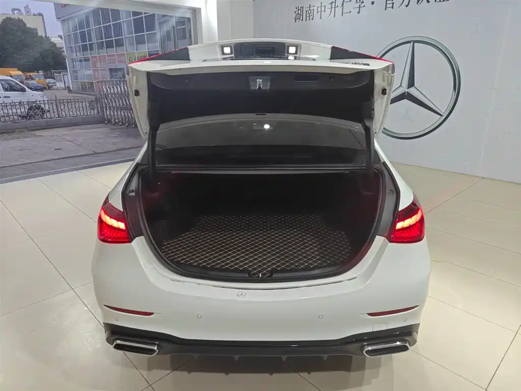Mercedes-Benz Mercedes-Benz C-Class 2023 C 260 L Night Sport Edition 2023 - thumbnail 10
