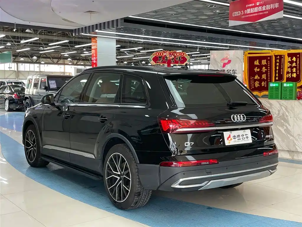 Audi Audi Q7 2022 45 TFSI quattro S line Sport 2022 - thumbnail 4