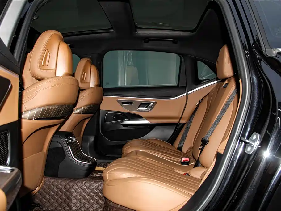 Mercedes-Benz Mercedes-Benz E-Class 2024 Facelift E 300 L Fashion Edition 2024 - thumbnail 20