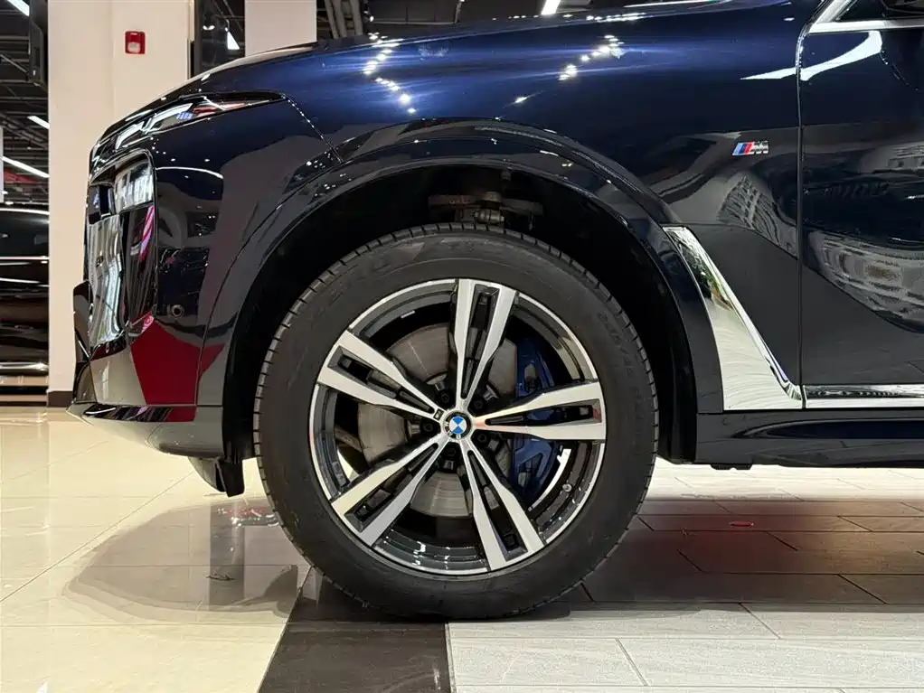 BMW BMW X7 xDrive40i M Sport Package Premium 2023 2024 - thumbnail 9