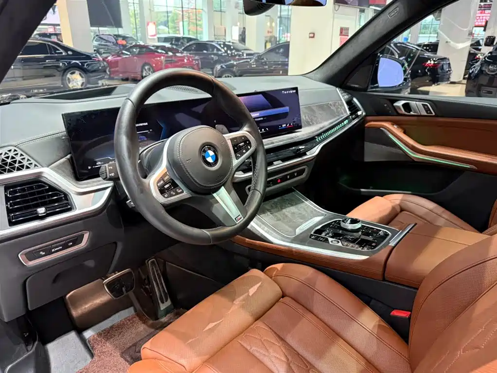 BMW BMW X7 xDrive40i M Sport Package Premium 2023 2024 - thumbnail 14