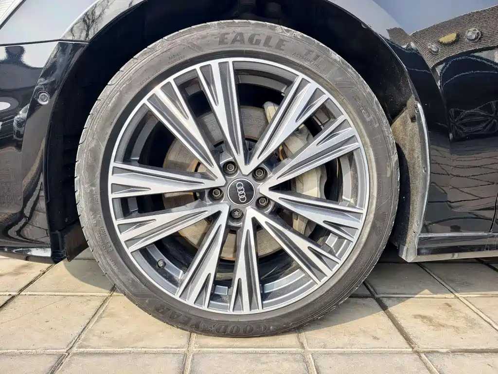 Audi Audi A6L 2024 55 TFSI quattro Premium Dynamic Edition 2024 - thumbnail 25