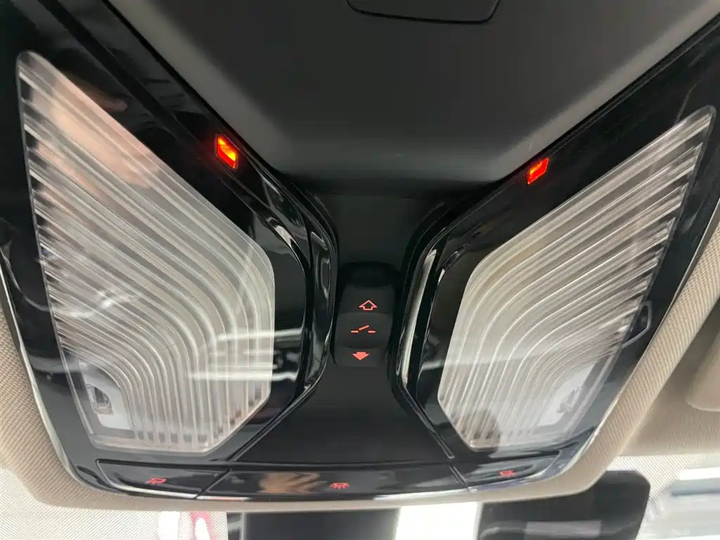 BMW BMW 3 Series 2020 320Li M Sport Package 2020 - thumbnail 24