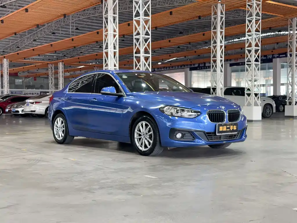 BMW BMW 1 Series 2018 118i Fashion Edition 2019 - thumbnail 3