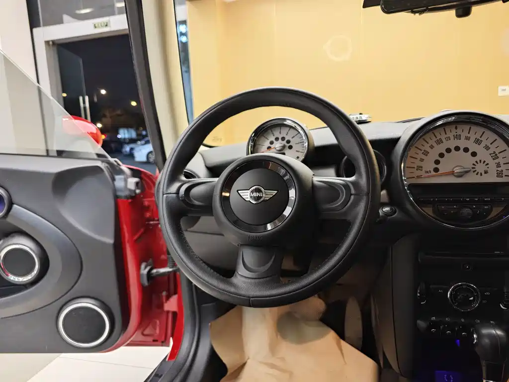 MINI MINI 2013 1.6L ONE First Edition Limited 2014 - thumbnail 14