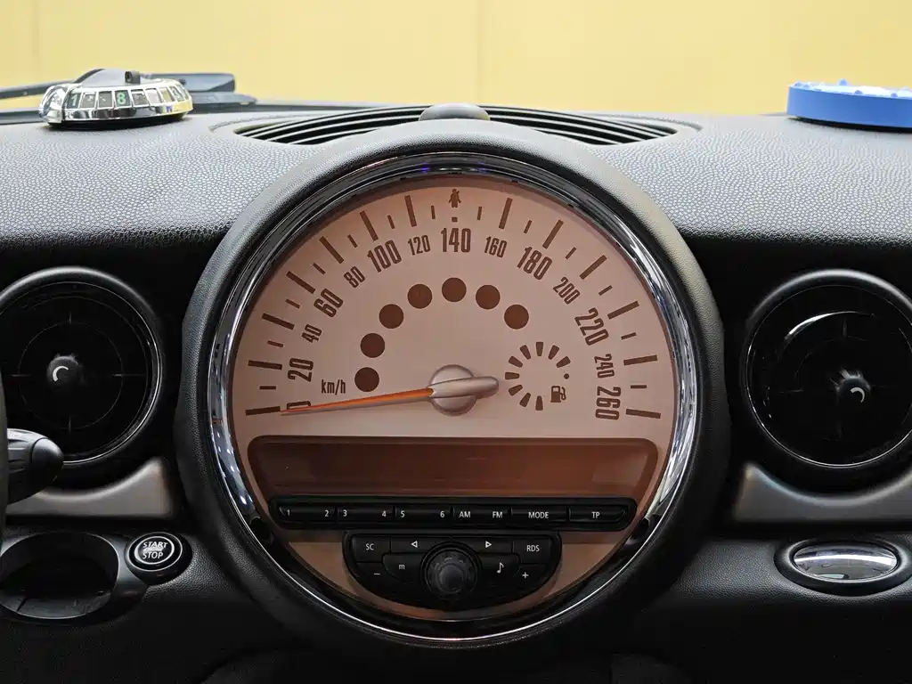 MINI MINI 2013 1.6L ONE First Edition Limited 2014 - thumbnail 15