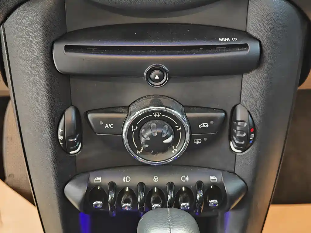 MINI MINI 2013 1.6L ONE First Edition Limited 2014 - thumbnail 16