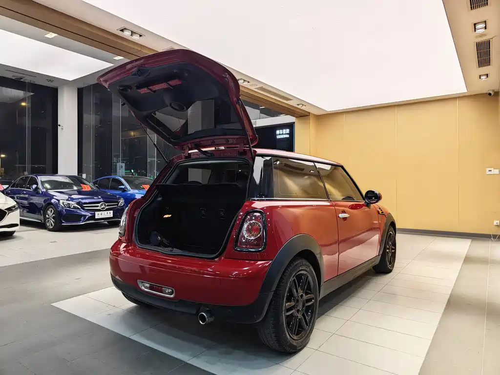 MINI MINI 2013 1.6L ONE First Edition Limited 2014 - thumbnail 27