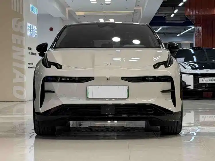 Zeekr Zeekr X 2025 Model Four-Seat Rear-Wheel Drive Magic Cube Edition 2024 - thumbnail 2