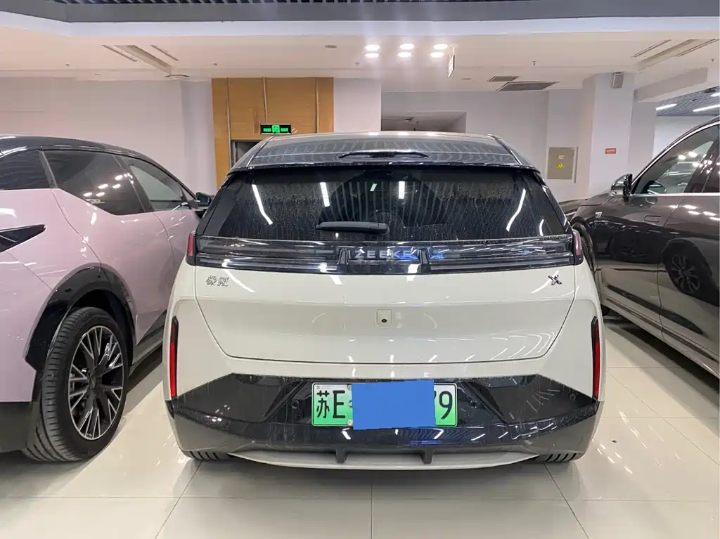 Zeekr Zeekr X 2025 Model Four-Seat Rear-Wheel Drive Magic Cube Edition 2024 - thumbnail 9