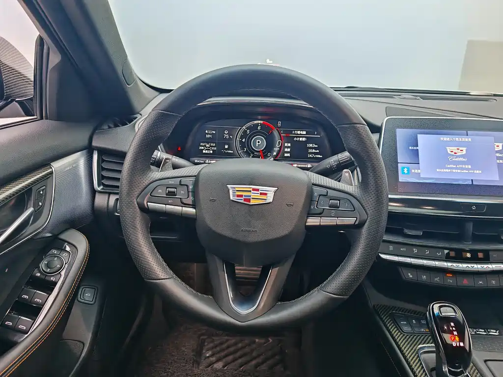 Cadillac Cadillac CT5 2023 28T Platinum Edition 2023 - thumbnail 18