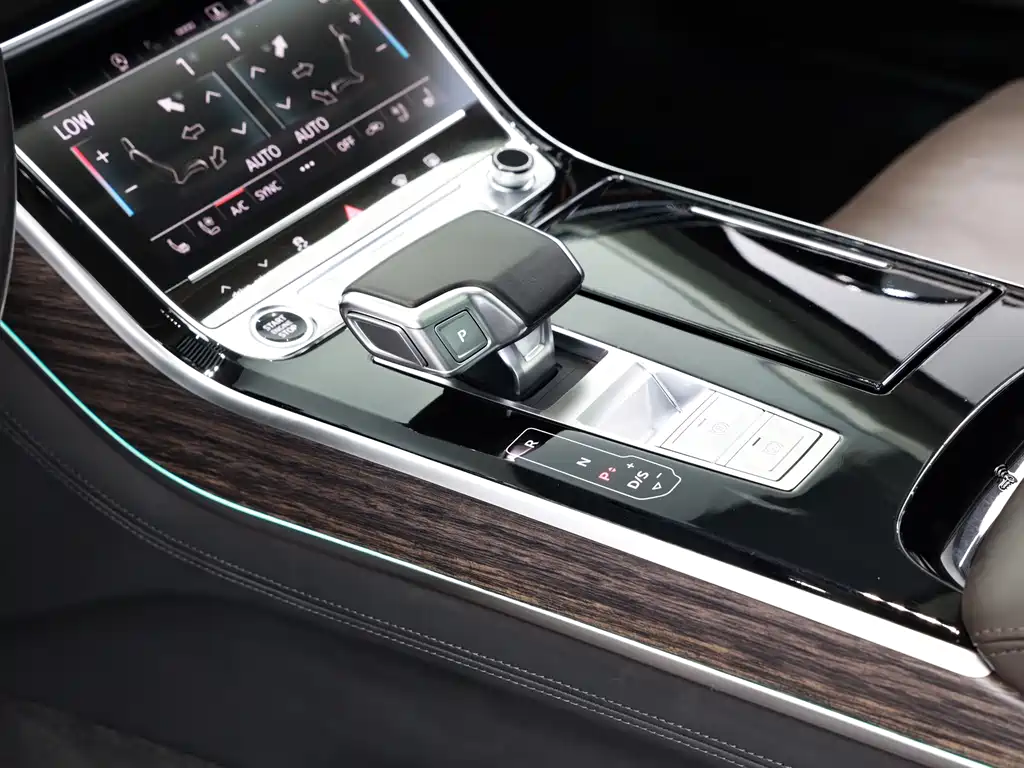 Audi Audi A8 2021 A8L 55 TFSI quattro Premium 2021 - thumbnail 18