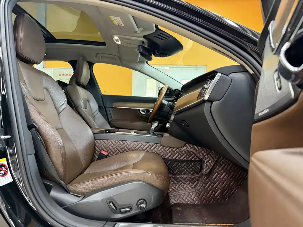 Volvo Volvo S90 2019 T5 IntelliLink Edition 2019 - thumbnail 7
