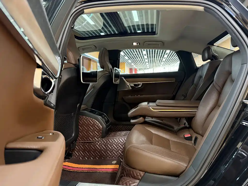 Volvo Volvo S90 2019 T5 IntelliLink Edition 2019 - thumbnail 8