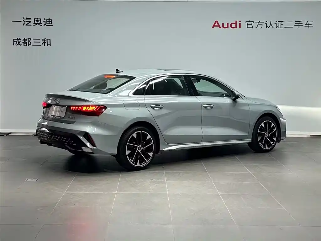 Audi Audi A3 2025 A3L Limousine 35 TFSI Premium Comfort 2024 - thumbnail 4