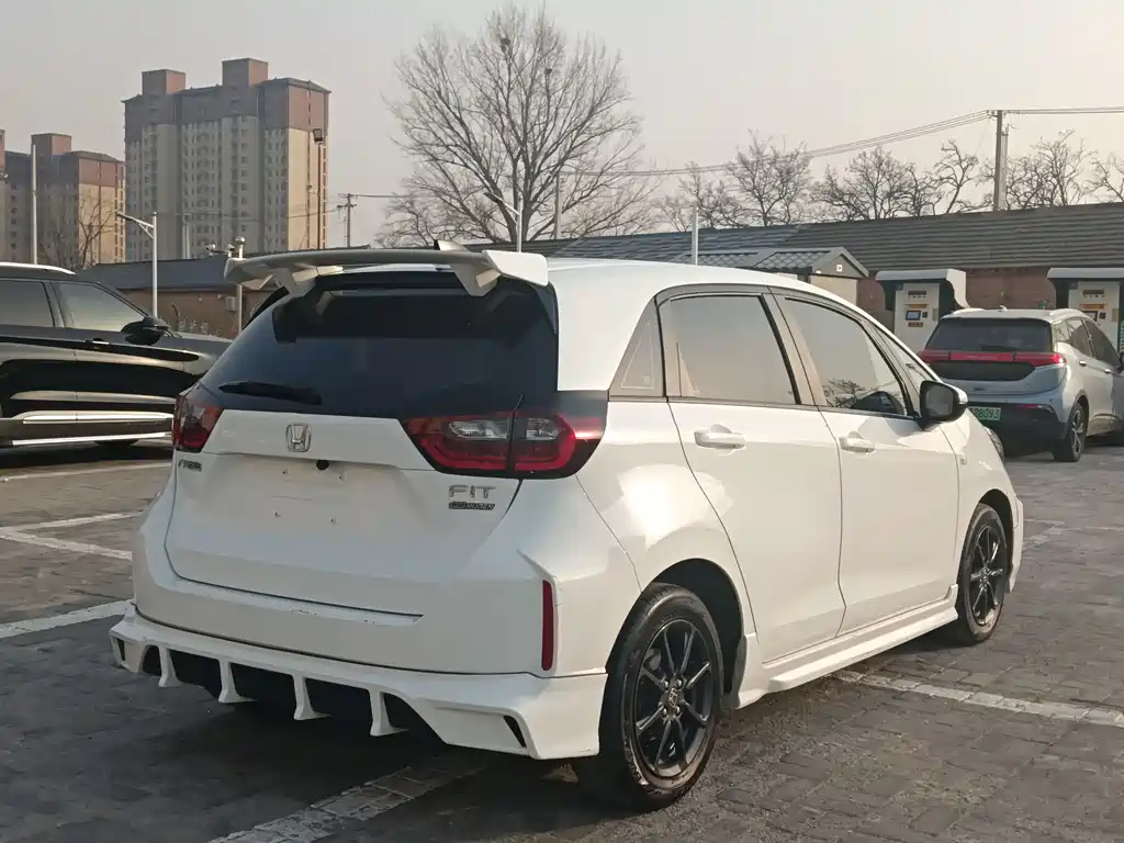 Honda Honda Fit 2022 1.5L CVT Infinite MUGEN Edition 2022 - thumbnail 6