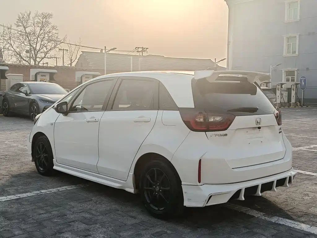 Honda Honda Fit 2022 1.5L CVT Infinite MUGEN Edition 2022 - thumbnail 9