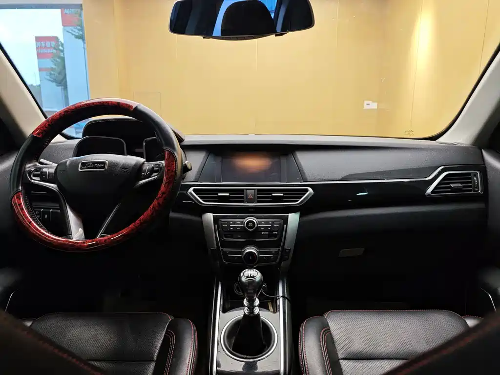 Zotye Dymax X5 2017 Upgrade Edition 1.5T Manual Luxury Model 2017 - thumbnail 19
