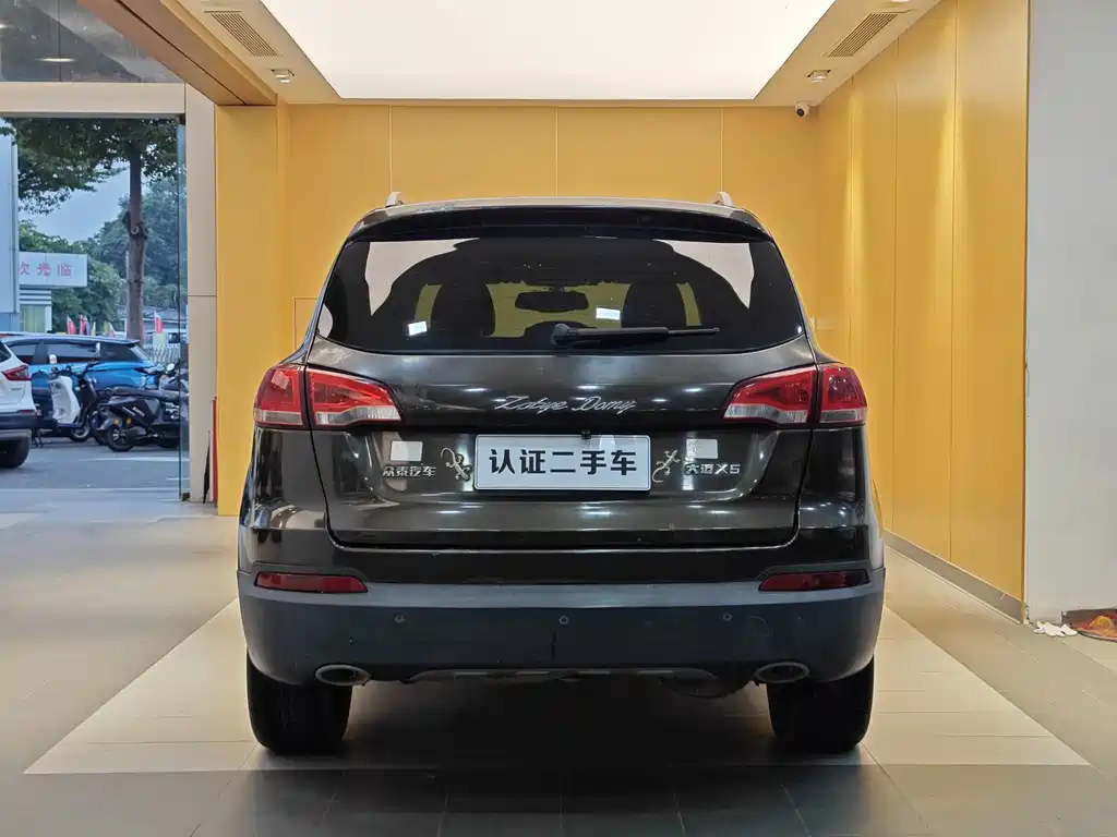 Zotye Dymax X5 2017 Upgrade Edition 1.5T Manual Luxury Model 2017 - thumbnail 26