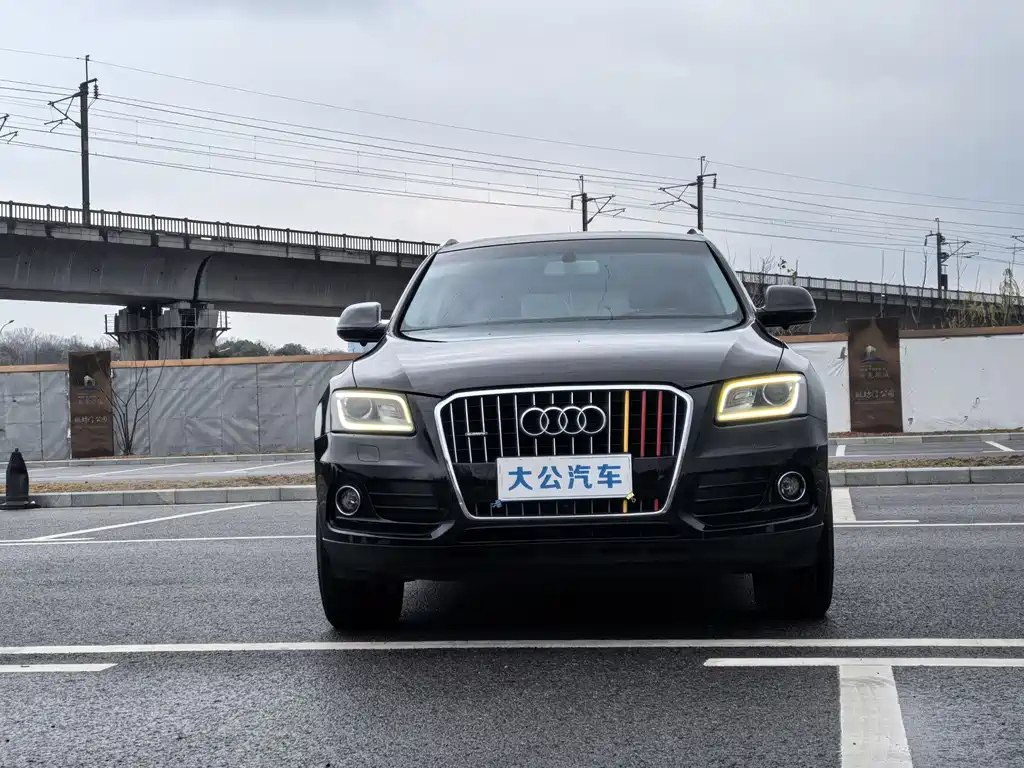 Audi Audi Q5 2016 40 TFSI Technology Edition 2016 - thumbnail 2