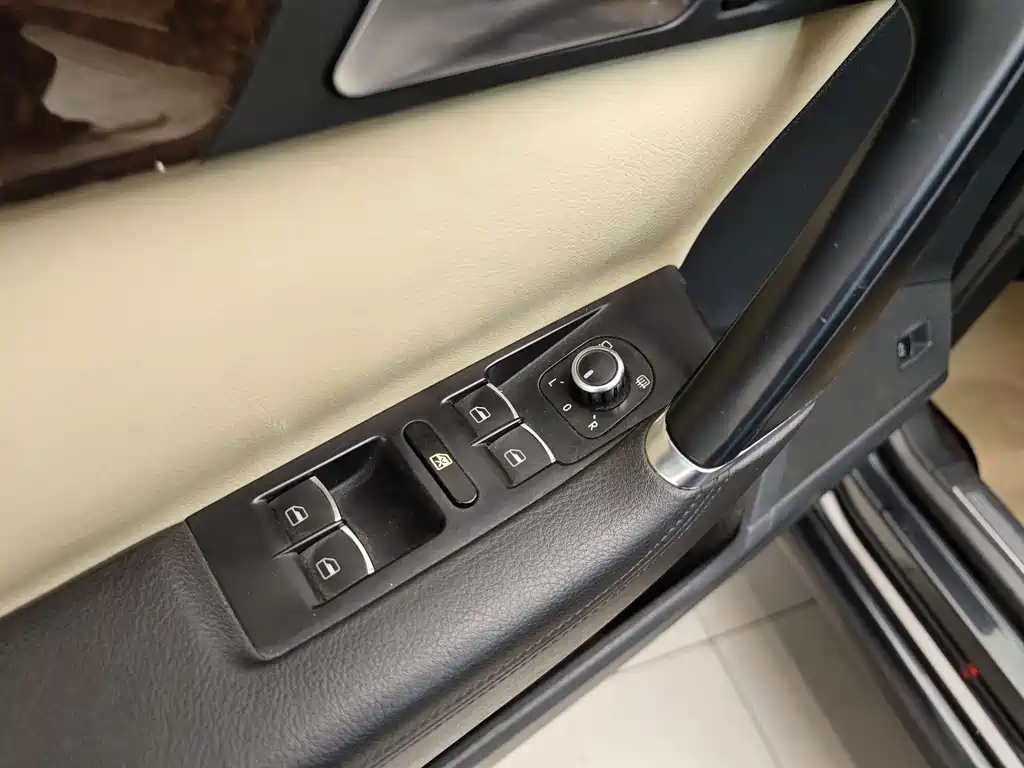 Volkswagen Magotan 2013 3.0FSI Flagship Edition 2013 - thumbnail 10