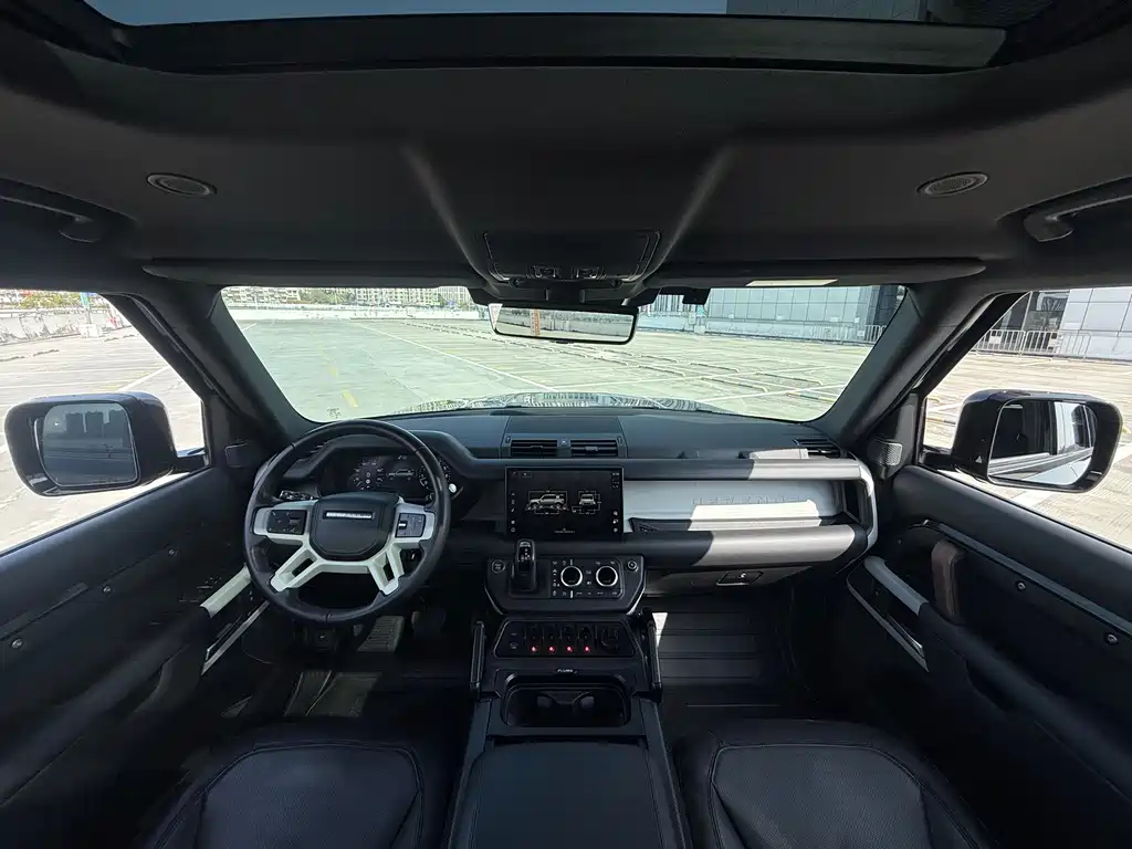 Land Rover Land Rover Defender 2023 110 3.0T P400 X-DYNAMIC HSE 2023 - thumbnail 8