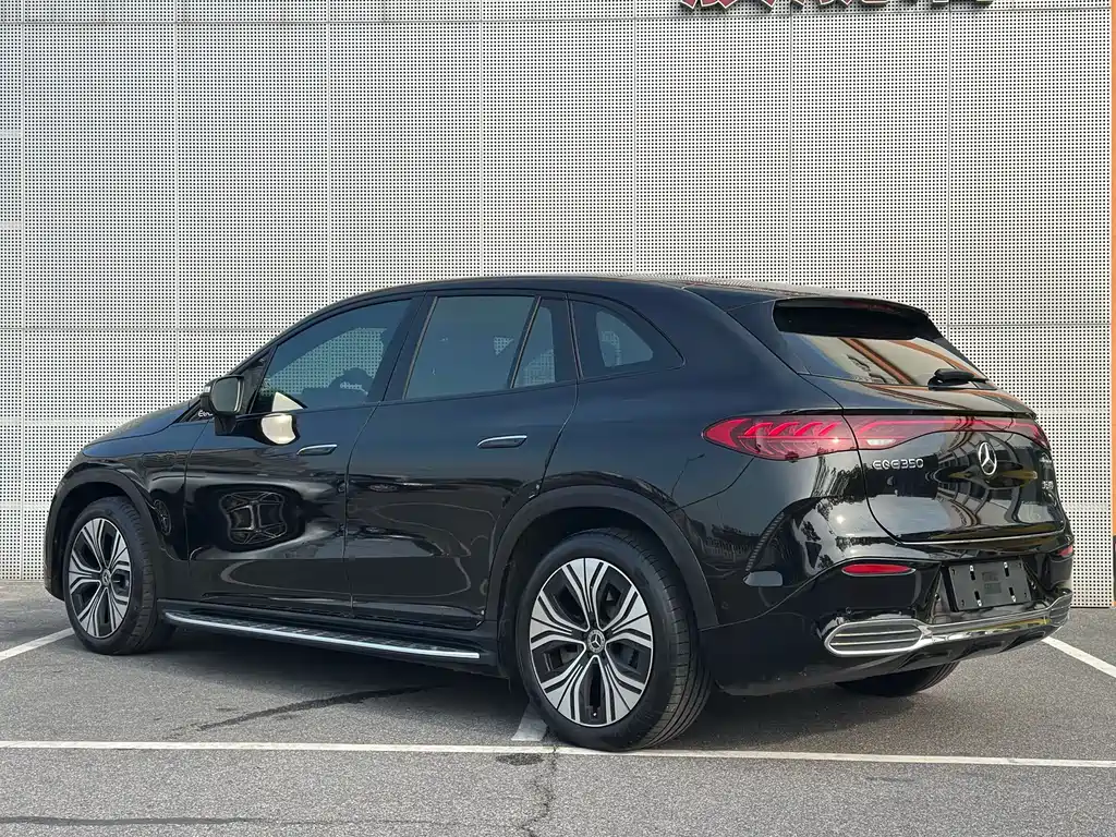 Mercedes-Benz Mercedes-Benz EQE SUV 2023 350 4MATIC Luxury Edition 2024 - thumbnail 4