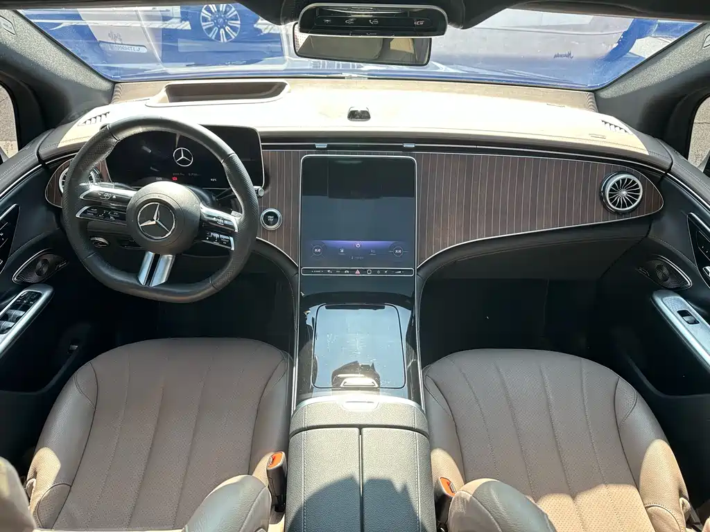 Mercedes-Benz Mercedes-Benz EQE SUV 2023 350 4MATIC Luxury Edition 2024 - thumbnail 9
