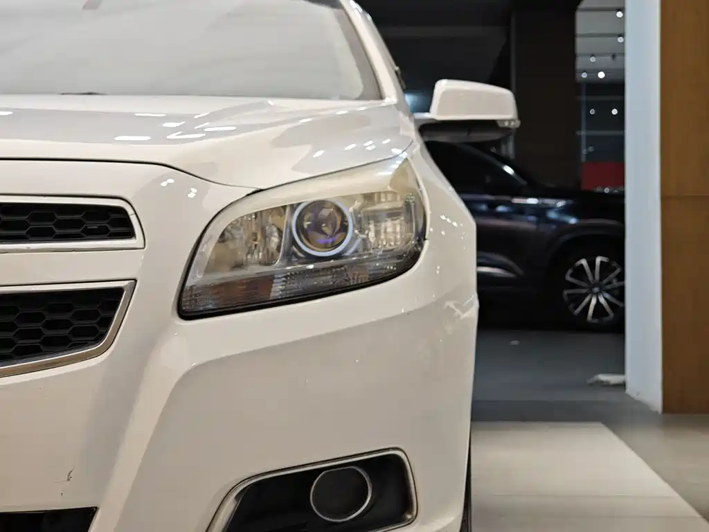 Chevrolet Malibu 2013 2.0L Automatic Luxury Edition 2014 - thumbnail 2