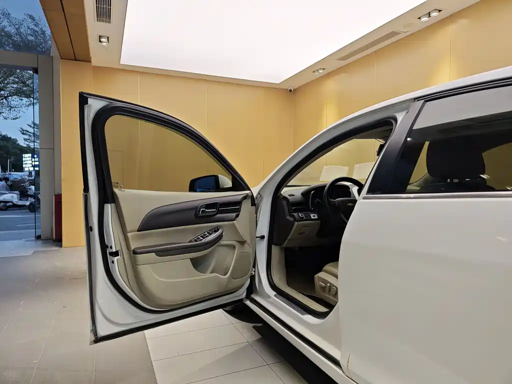 Chevrolet Malibu 2013 2.0L Automatic Luxury Edition 2014 - thumbnail 7