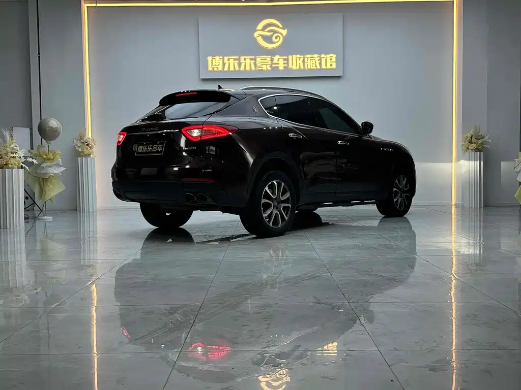 Maserati Maserati Levante 2016 3.0T Standard 2018 - thumbnail 19