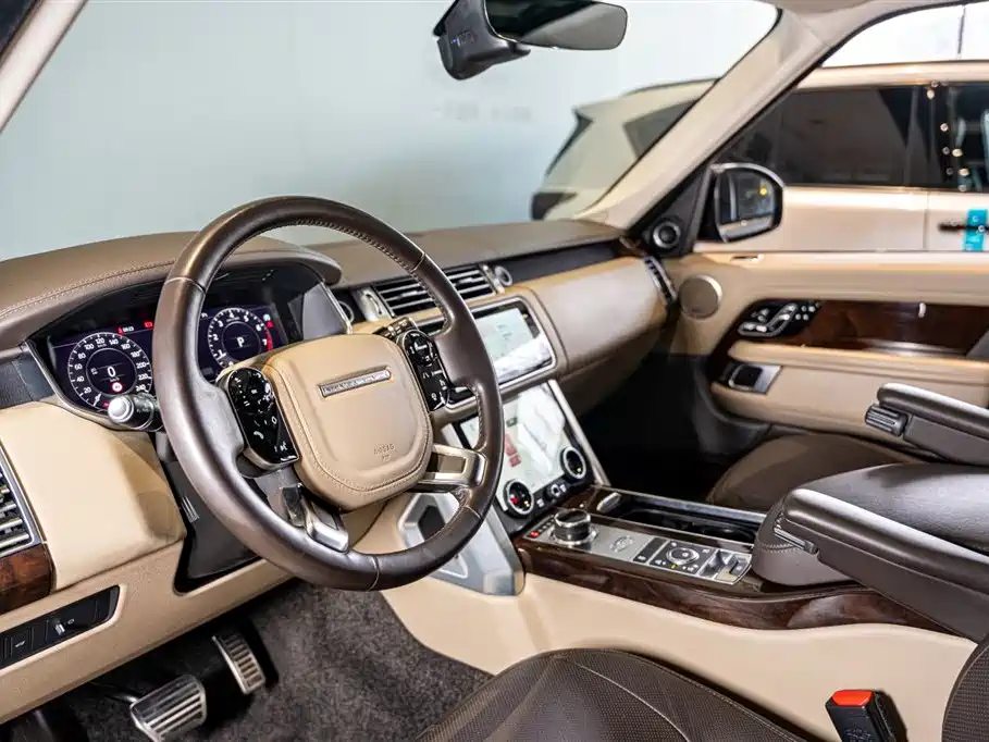 Land Rover Range Rover 2021 3.0 L6 Autobiography Long Classic Edition 2020 - thumbnail 6