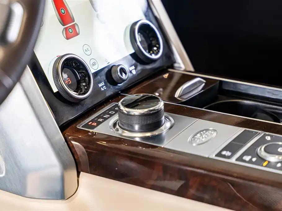 Land Rover Range Rover 2021 3.0 L6 Autobiography Long Classic Edition 2020 - thumbnail 15