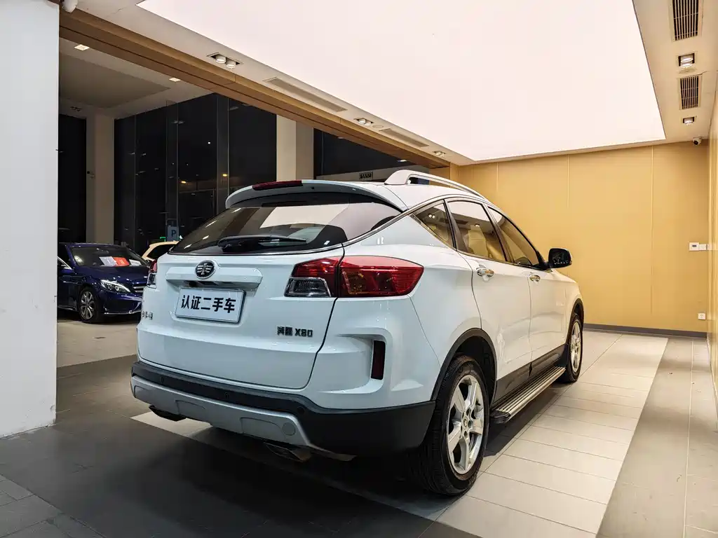 Besturn Besturn X80 2015 2.0L Automatic Luxury Edition 2014 - thumbnail 28