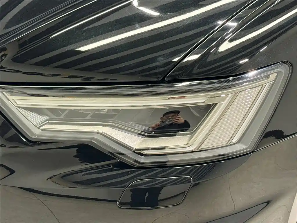 Audi Audi A6L 2019 40 TFSI Luxury Dynamic Model 2019 - thumbnail 8