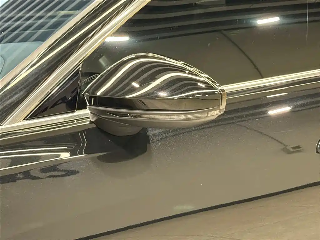 Audi Audi A6L 2019 40 TFSI Luxury Dynamic Model 2019 - thumbnail 13