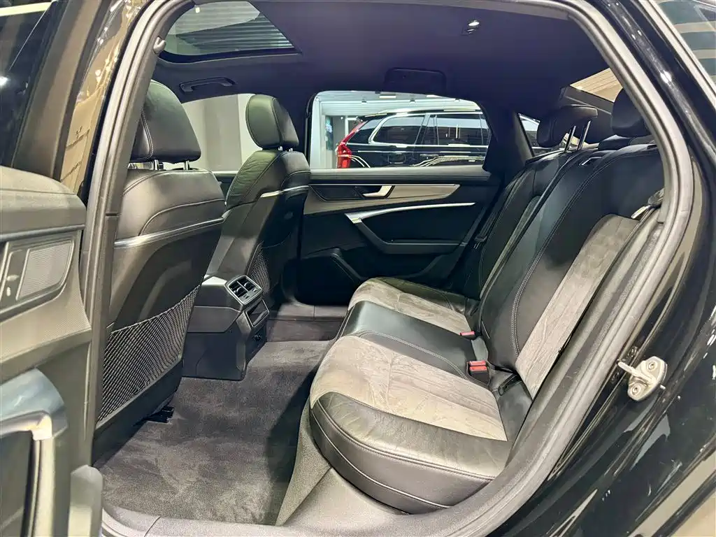 Audi Audi A6L 2019 40 TFSI Luxury Dynamic Model 2019 - thumbnail 19