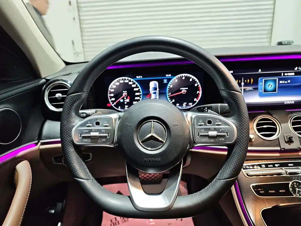 Mercedes-Benz Mercedes-Benz E-Class 2019 Facelift E 300 L Sport Style 2019 - thumbnail 12