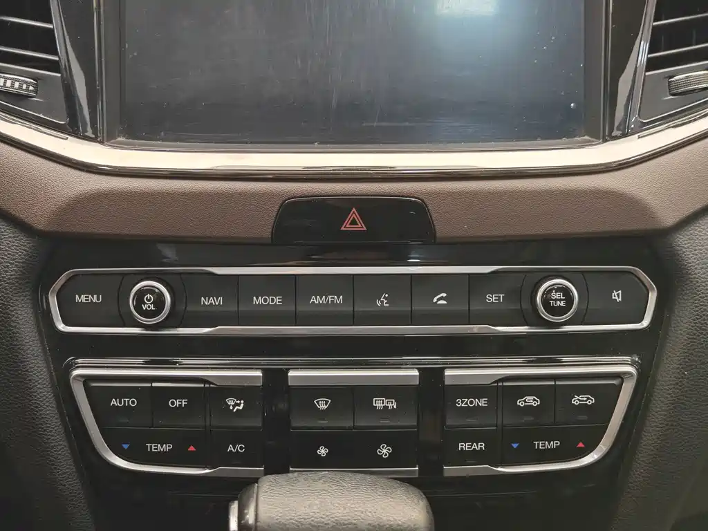 GAC Trumpchi GAC Trumpchi GS8 2017 320T 2WD Luxury Intelligent Link Edition (7-seater) 2017 - thumbnail 16